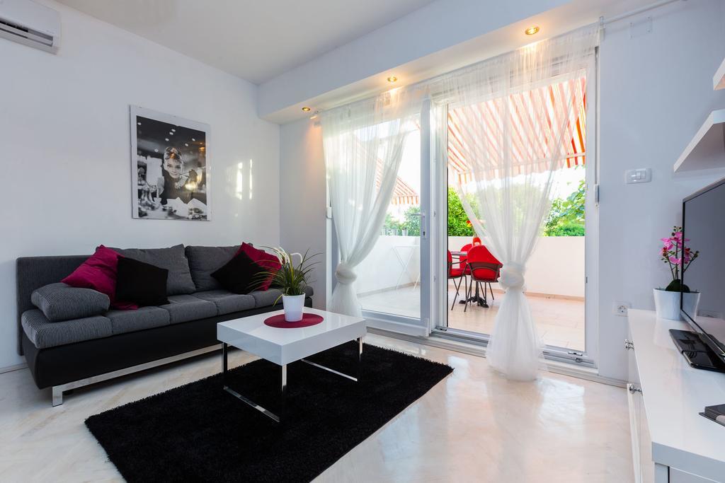 Apartments Elizabeth Biograd Na Moru Rom bilde