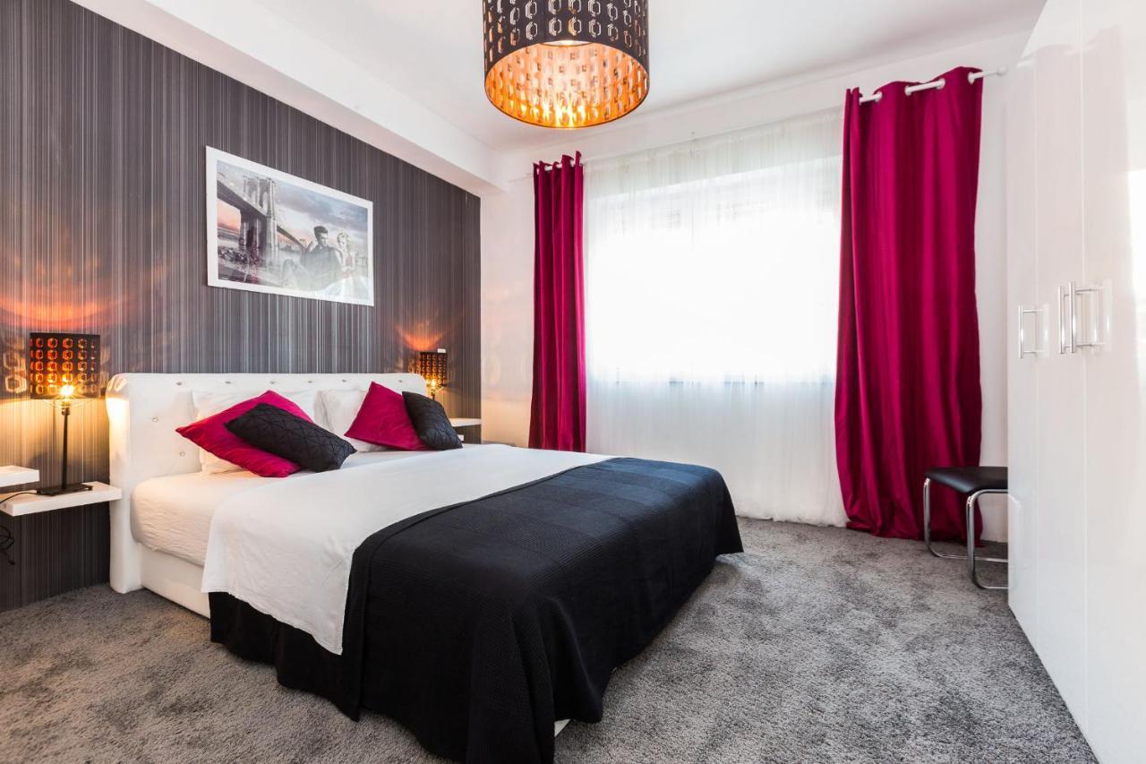Apartments Elizabeth Biograd Na Moru Eksteriør bilde